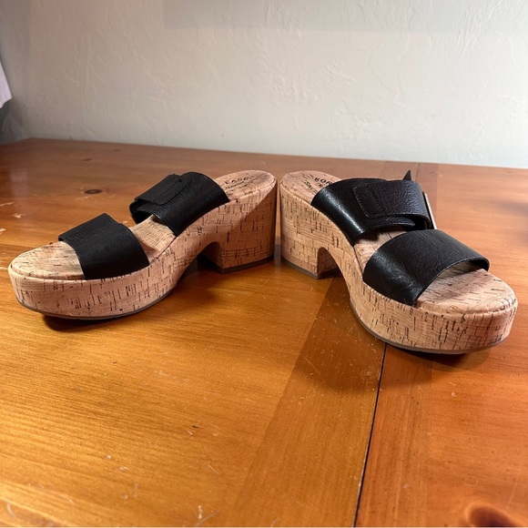 Kork-Ease Black Leather Taige Cork Platform Heeled Sandals - Women’s Size 8 - Picture 2 of 9